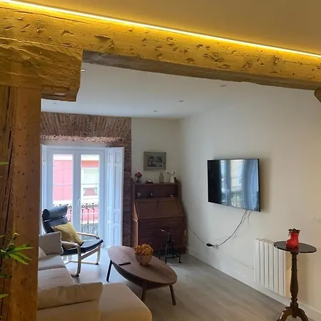 Moderno Y Luminoso Apto En La Bahia De *