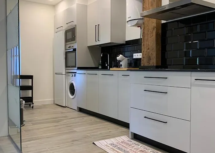 Moderno Y Luminoso Apto En La Bahia De * Santander