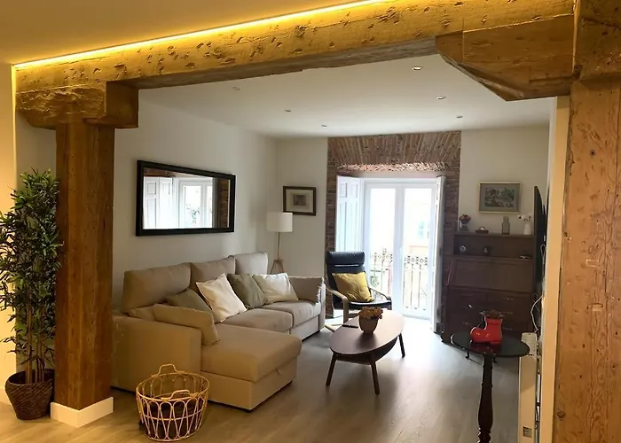 Moderno Y Luminoso Apto En La Bahia De *