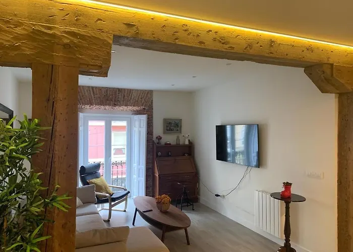 Moderno Y Luminoso Apto En La Bahia De *